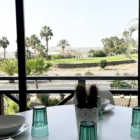 Apartment En Amarilla Golf