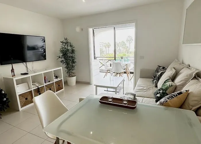 En Amarilla Golf Daire *